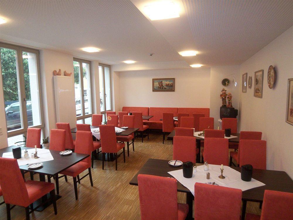 Radlhotel Wassertrüdingen Buitenkant foto