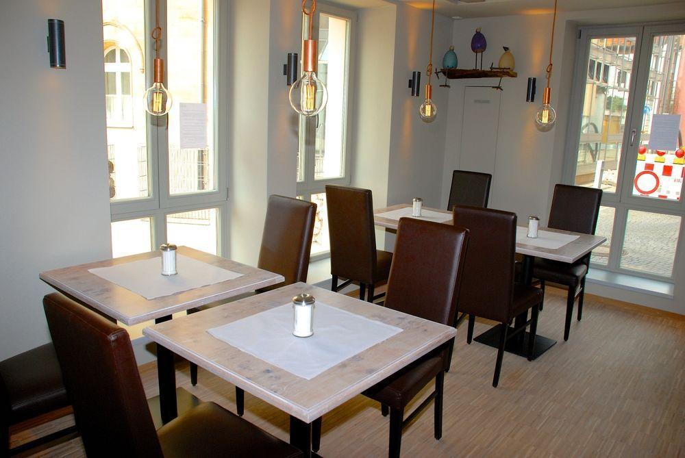 Radlhotel Wassertrüdingen Buitenkant foto